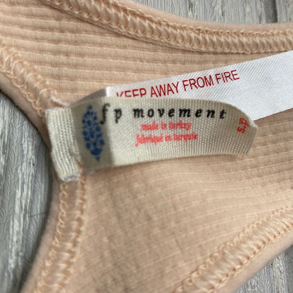 Free People Movement Nude Tan Free Throw Ribbed Crop Tank Top Size Small - Picture 4 of 10